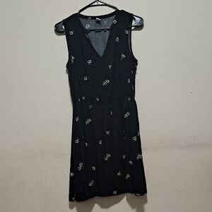 Old Navy Black Sleeveless V-Neck Sundress